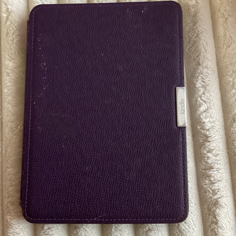 Amazon Black eBook Reader - Picture 3 of 5